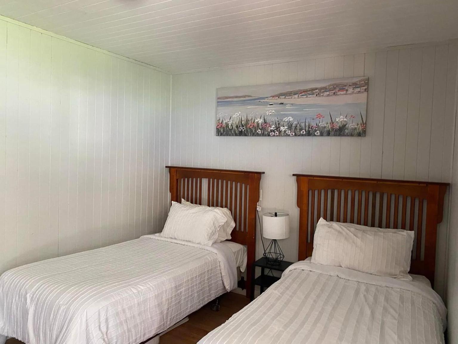 Merland Park Minnow Motel Picton Bagian luar foto